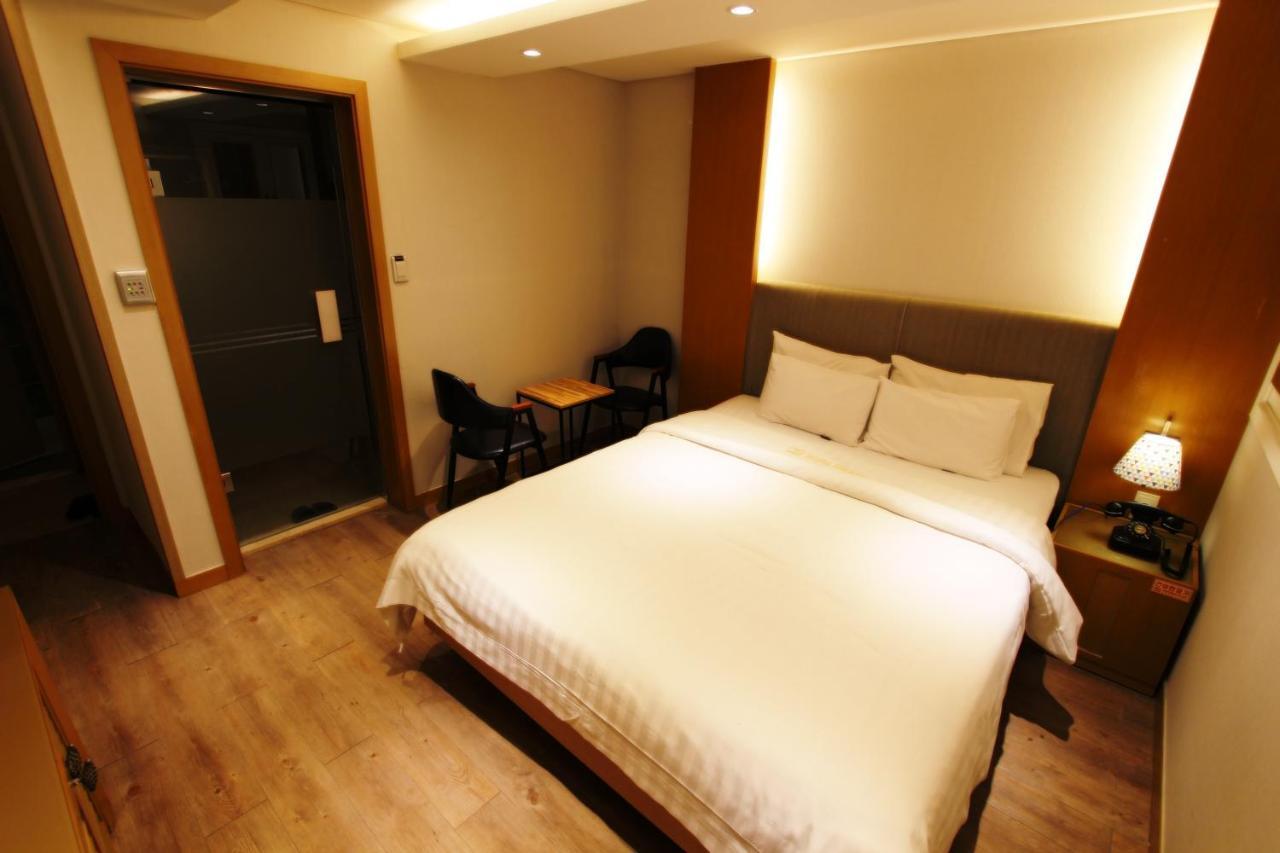 Demian Hotel Сеул Экстерьер фото
