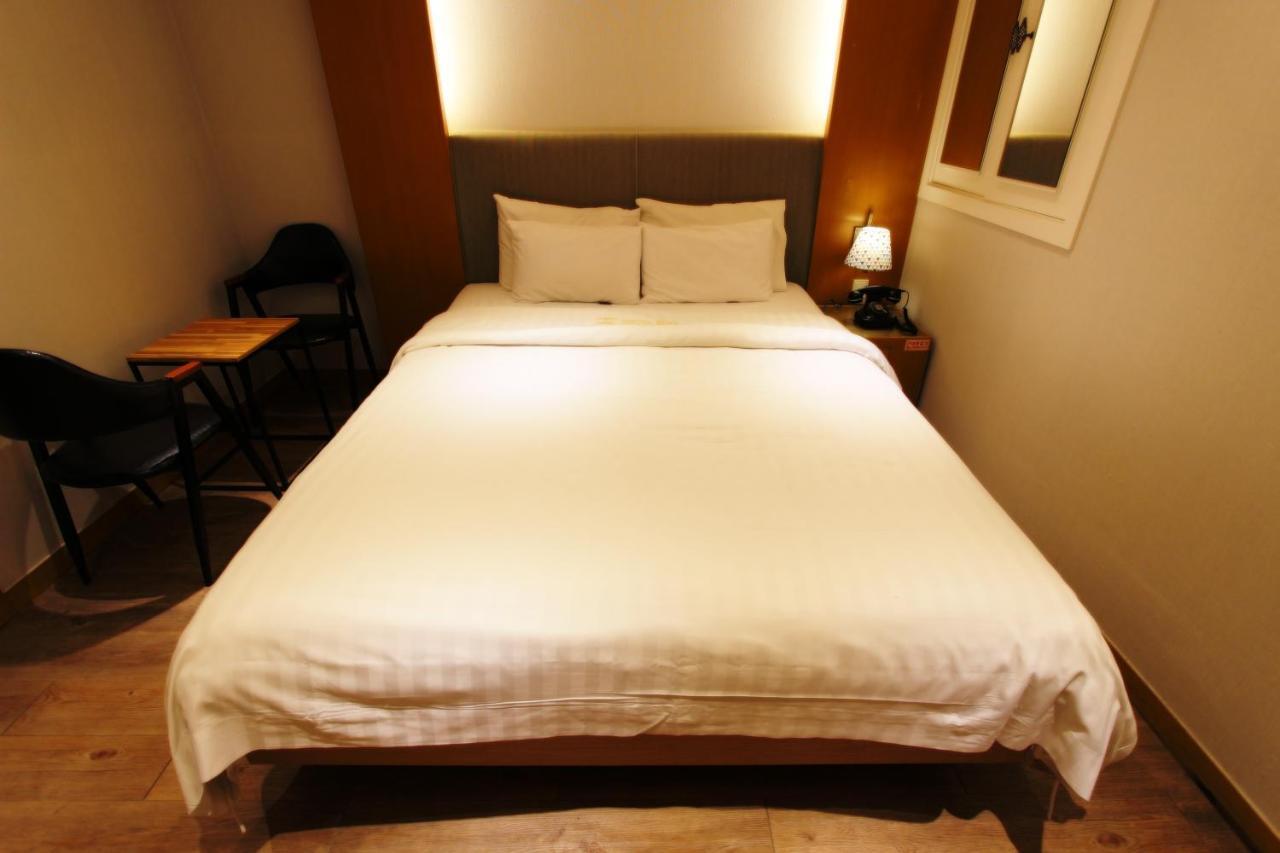 Demian Hotel Сеул Экстерьер фото